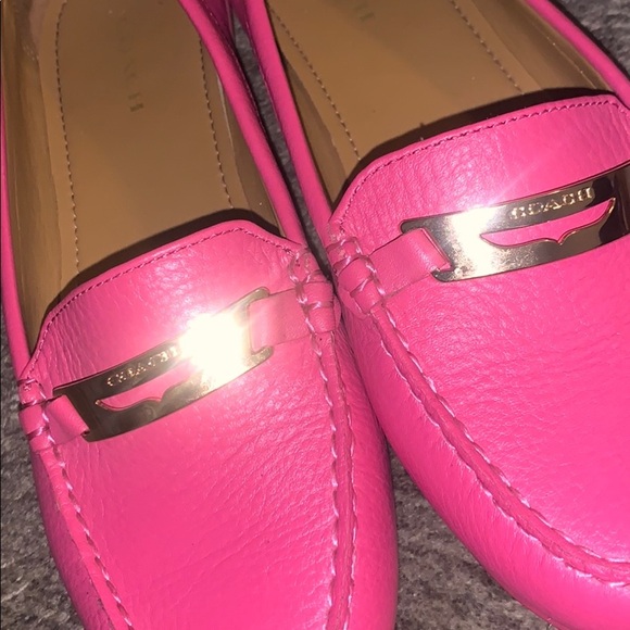 HOT PINK COACH LOAFERS! Great condition! - Picture 7 of 7